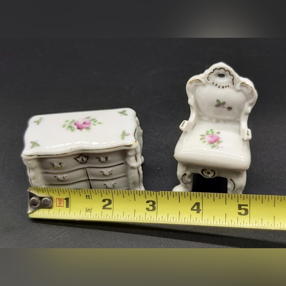 Vintage Porcelain doll furniture - Picture 5 of 6